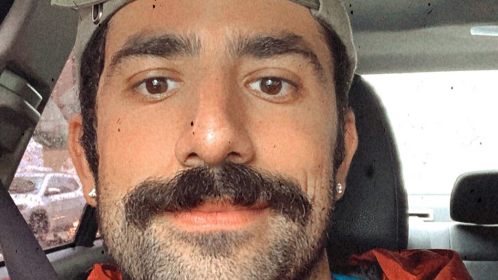 Kaysar Dadour não esconde o jogo e revela que fez sexo no ‘BBB’: “Eu fiz”
