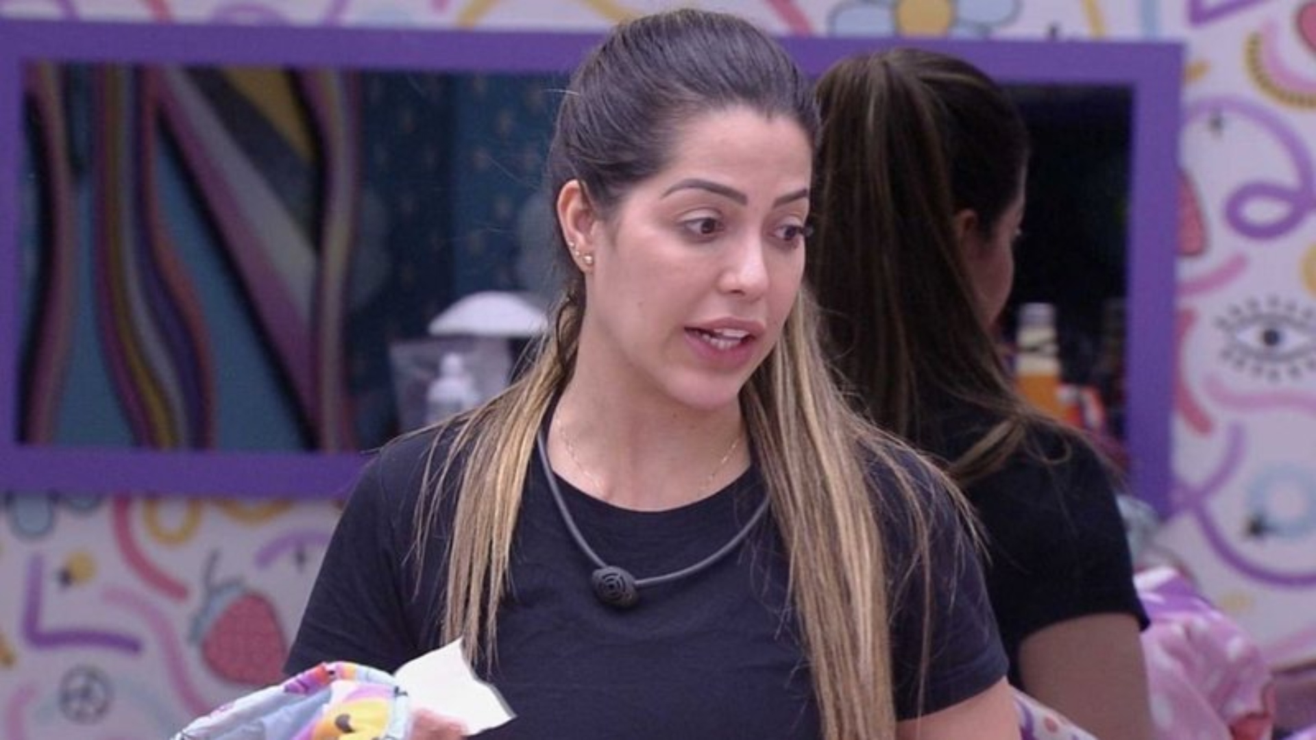BBB22: Laís arma plano após eliminação de Jade Picon