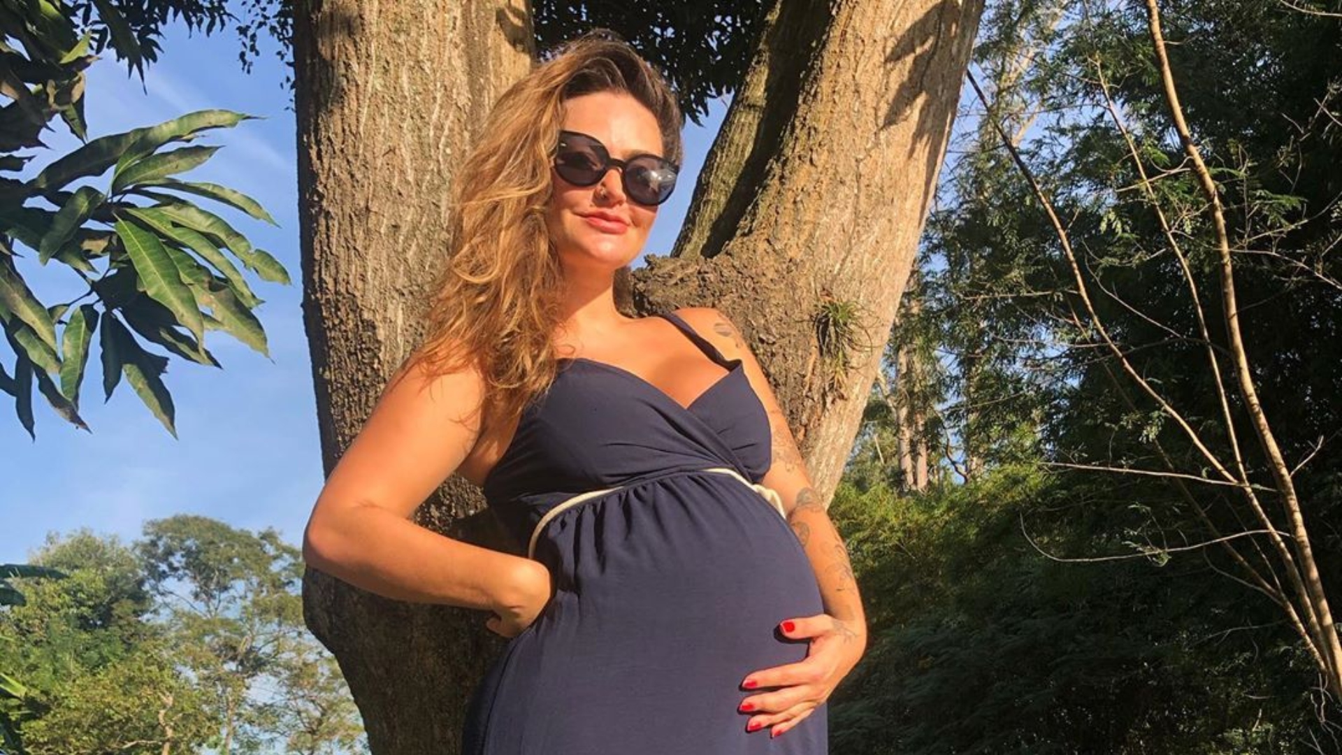 Com pouco mais de uma semana de vida, filho de Laura Keller passa por cirurgia