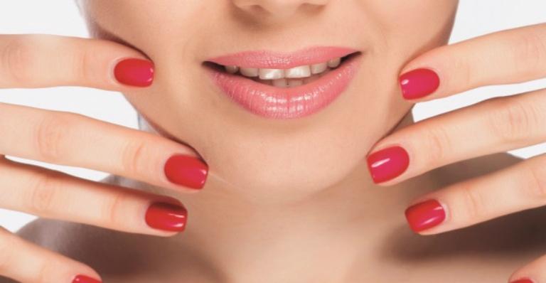 Tá na mão: Confira quatro dicas para exibir unhas lindas e resistentes