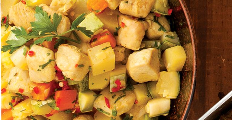 Aprenda a fazer um delicioso frango com curry