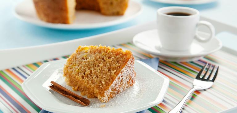 Para uma tarde saborosa: bolo integral de banana