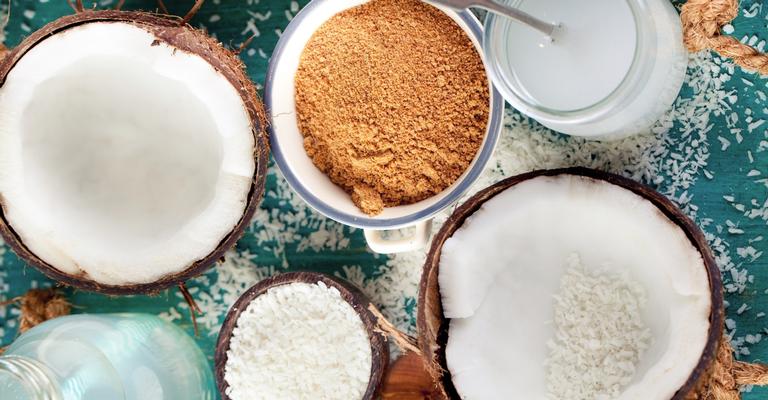 Doce e nutritivo: conheça os benefícios do açúcar de coco
