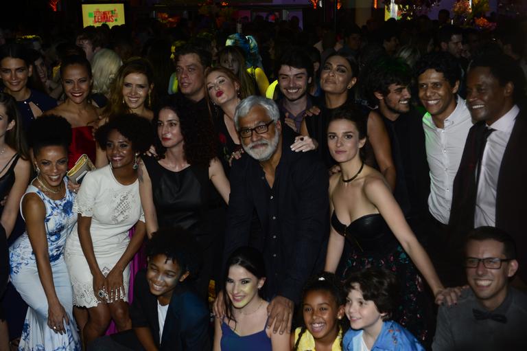 Totalmente Demais em festa