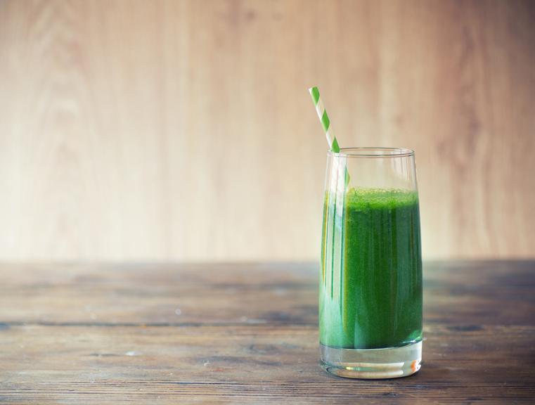 Suco verde para barriga negativa