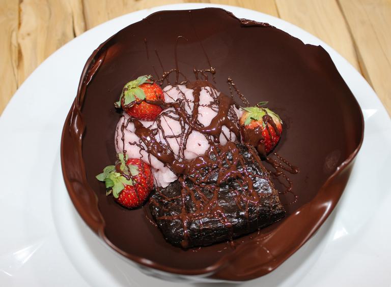Brownie com sorvete — versão fitness