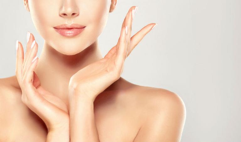 Prepare uma máscara rejuvenescedora em casa