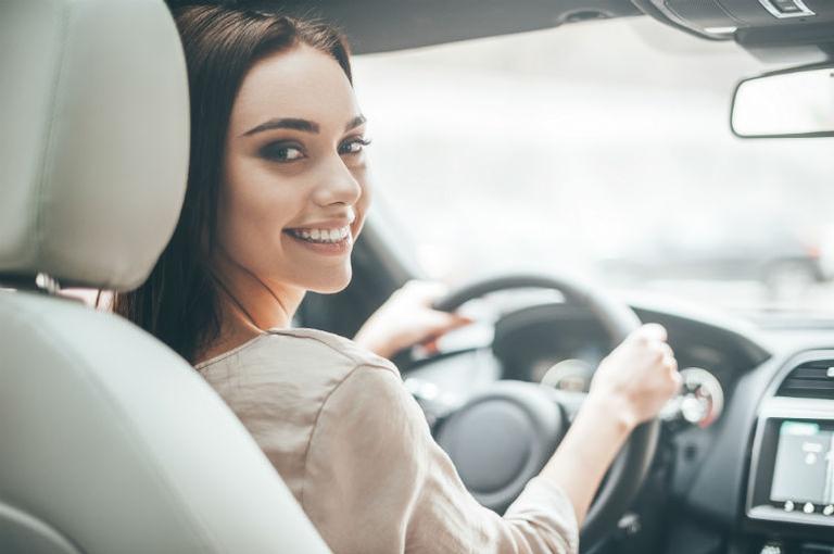 Manter um carro ou usar táxi/uber?