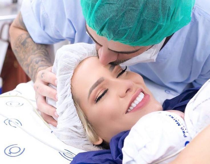 Nasce Linda, segunda filha de Adriana Santana e Rodrigão