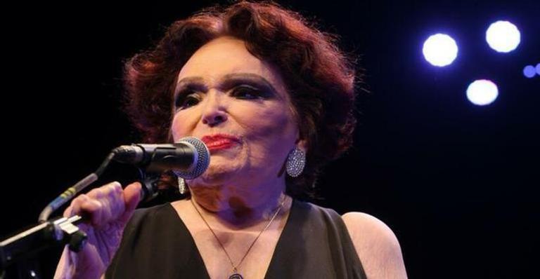 Aos 96 anos, morre Bibi Ferreira