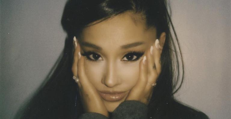 Sucesso! Com apenas 25 anos, Ariana Grande alcança recorde de Beatles na Billboard