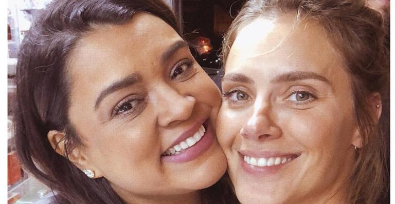 Emocionada, Preta Gil fala verdades sobre amizade com Carolina Dieckmann