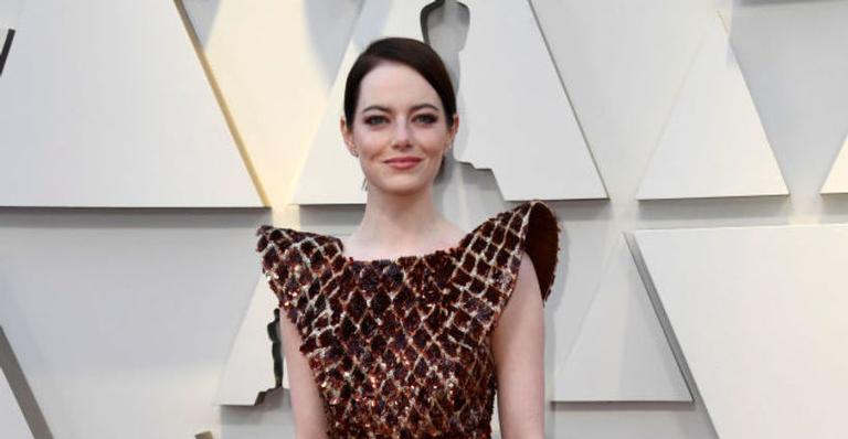 Emma Stone manda presente emocionante para concorrente na categoria de Melhor Atriz Coadjuvante