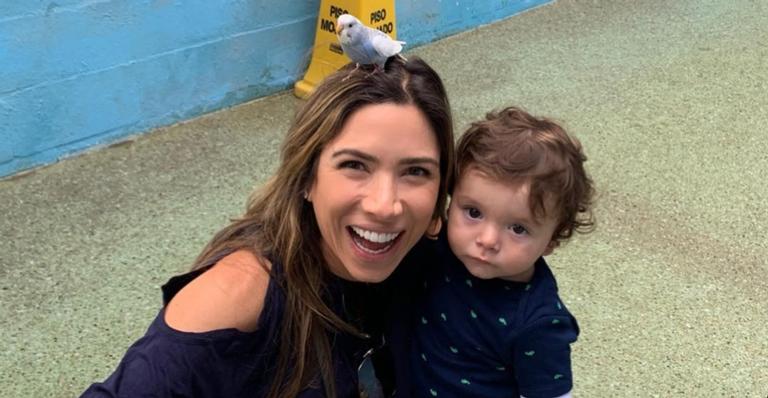 Gravidíssima, Patrícia Abravanel é flagrada na academia e preocupa marido com treino