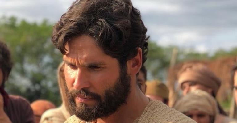 Dor imensa! Dudu Azevedo lamenta morte de ente querido e é consolado por fãs: ”Deus te ajude a superar”