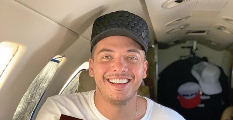 Partiu Disney! Wesley Safadão viaja com a família e mais de 40 agregados