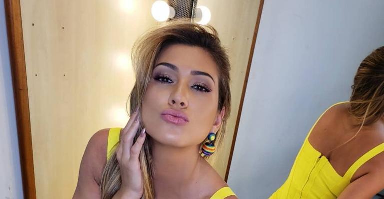De fio-dental, Lívia Andrade leva seguidores ao delírio em clique paradisíaco