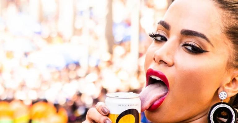Cortou geral! Anitta não convidará alguns famosos para seu aniversário este ano: ”Mais seletiva”