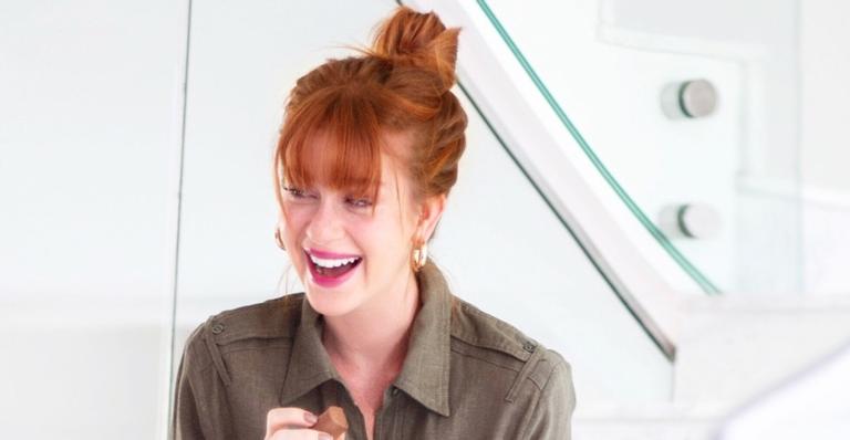Marina Ruy Barbosa baba no marido e faz post tirando onda com fake news