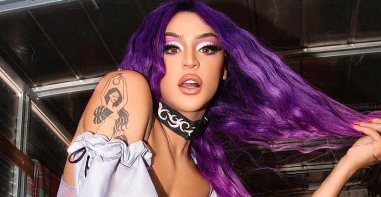 Pabblo Vittar impressiona ao surgir com seios gigantescos: ”Me sinto muito mais confiante e poderosa”
