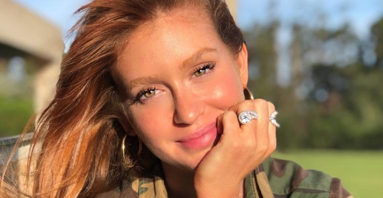 Marina Ruy Barbosa publica oração de anjo da guarda com aliança à mostra