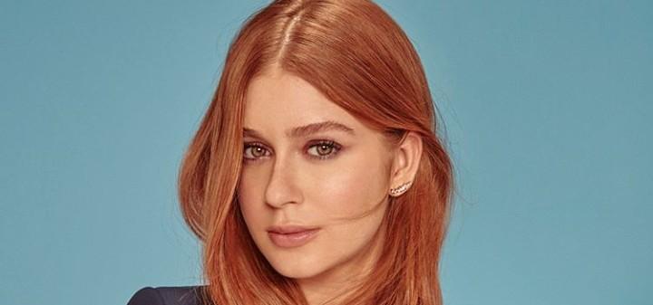 De lingerie e terno, Marina Ruy Barbosa arranca suspiros da web mais uma vez: ”Deusa do Brasil”