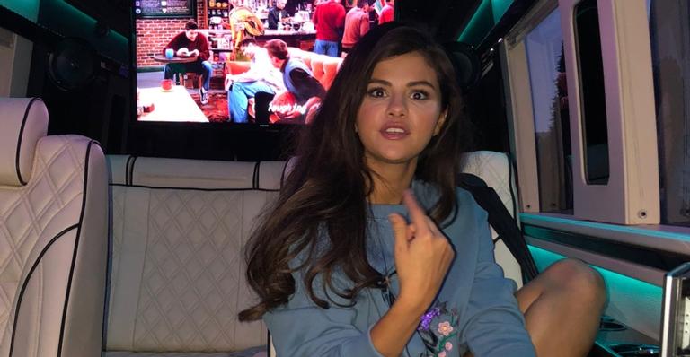 Selena Gomez vive terror com zumbis em novo filme de Jim Jarmusch