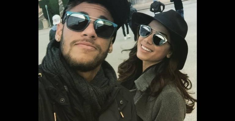 Leo Dias revela detalhes sobre a vida sexual de Anitta e rolo com Neymar Jr.: ”Gosta muito de transar a três”