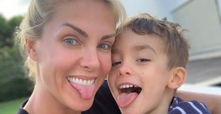 Filho de Ana Hickmann rouba a cena no Instagram da mãe e detalhe chama atenção