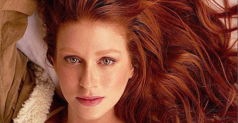 Irônica, Marina Ruy Barbosa manda indireta e intriga fãs: ”Cheguei atrasada no trabalho hoje?”