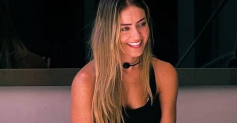 Paula revela que não se inscreveu para o BBB19: ”Foi olheiro, né?”
