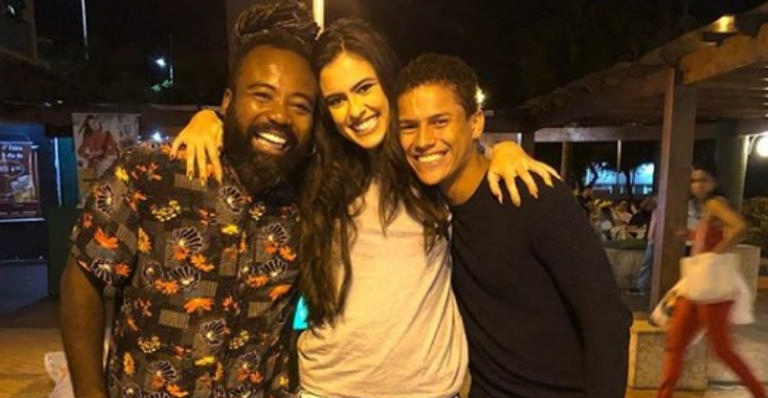 ‘BBB19’: Hana Khalil publica foto agarradinha com Rodrigo