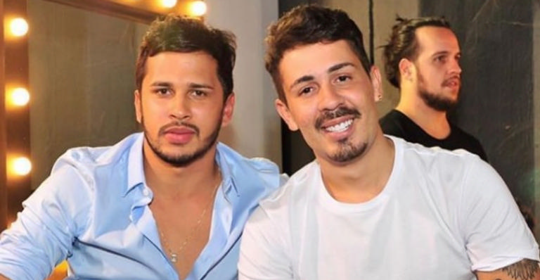 Confira os looks dos famosos no casamento de Carlinhos Maia e Lucas Guimarães 