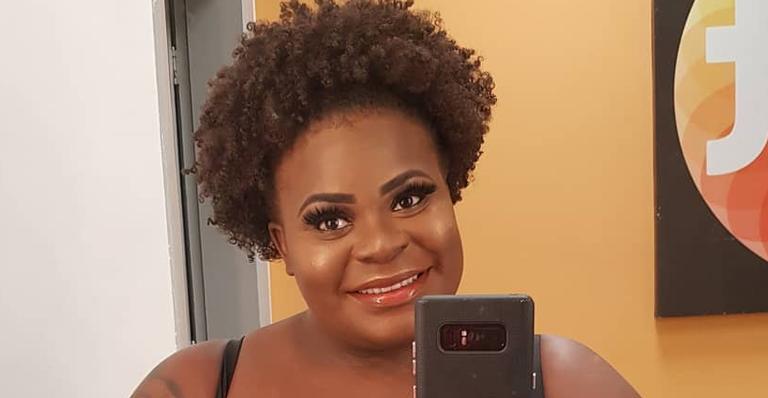 Jojo Todynho revela dificuldades após cirurgia e reclama: ”Assada”