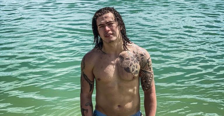 Whindersson Nunes relata melhora após se afastar de redes sociais: ”Feliz”