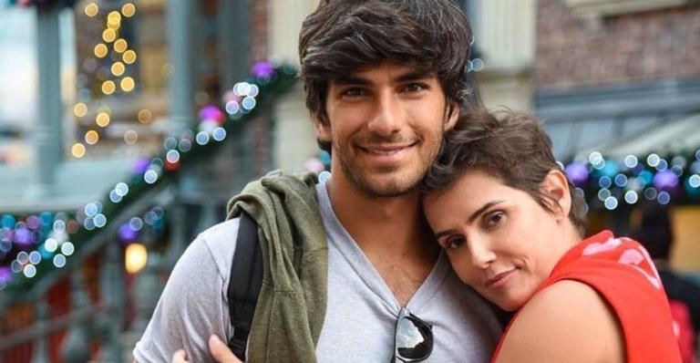 Seguidor ataca Hugo Moura e Deborah Secco rebate: ”Afeminado”