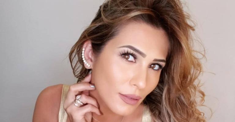 Ao lado de companheiro, Lívia Andrade aparece estonteante em casamento