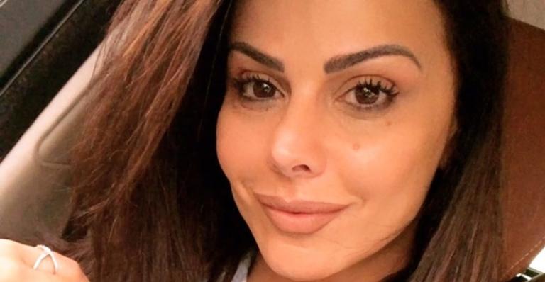 Viviane Araújo revela segredinho da adolescência no ‘Tamanho Família’