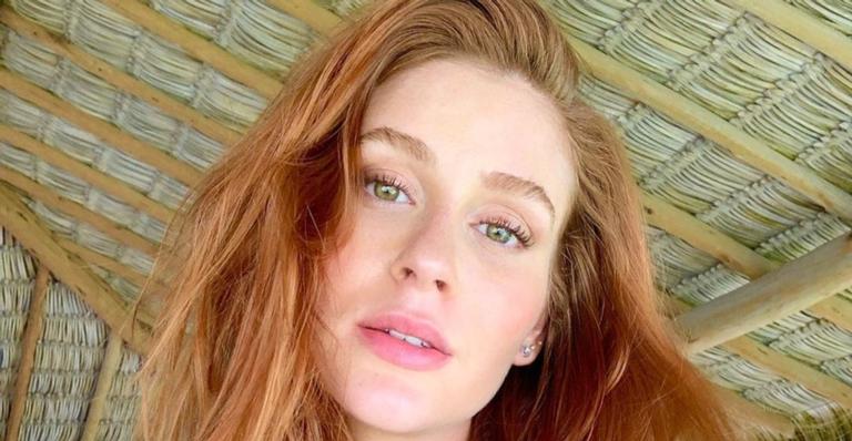 Sexy sem ser vulgar! Marina Ruy Barbosa posa com lingerie branca com detalhes transparentes e arrasa na web