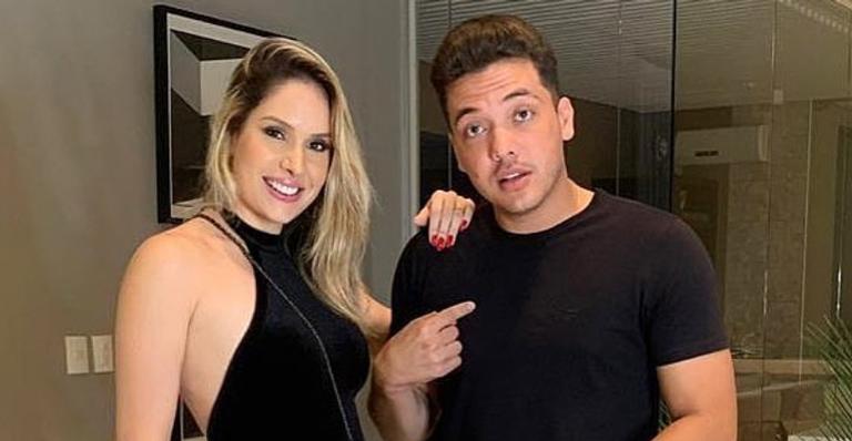 Thyane Dantas pega objeto do closet de Wesley Safadão e admite: ”Invadi mesmo”