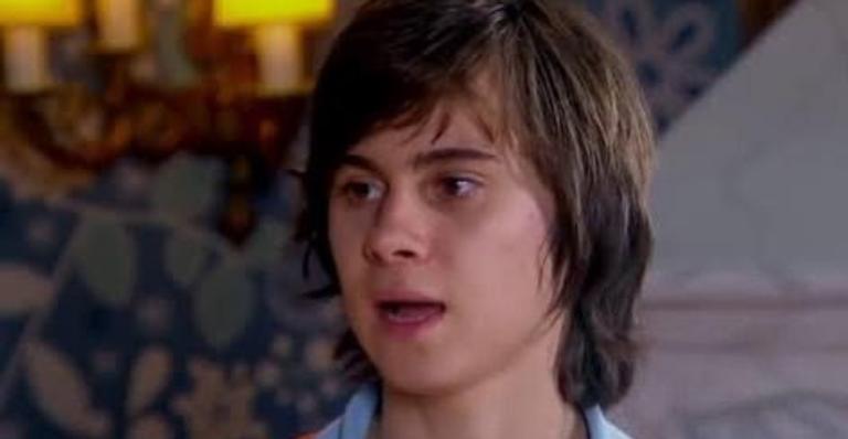 Aos 22 anos, ator de Chiquititas, Rafael Miguel é assassinado na casa da namorada