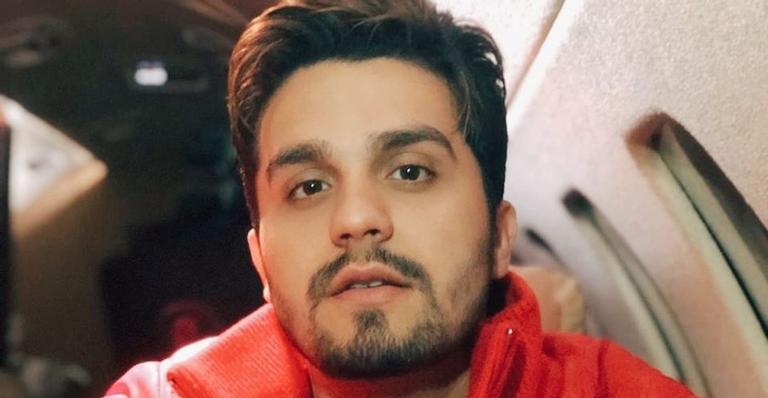 Após cano em Paula Fernandes, cantor revela que também já se decepcionou com Luan Santana
