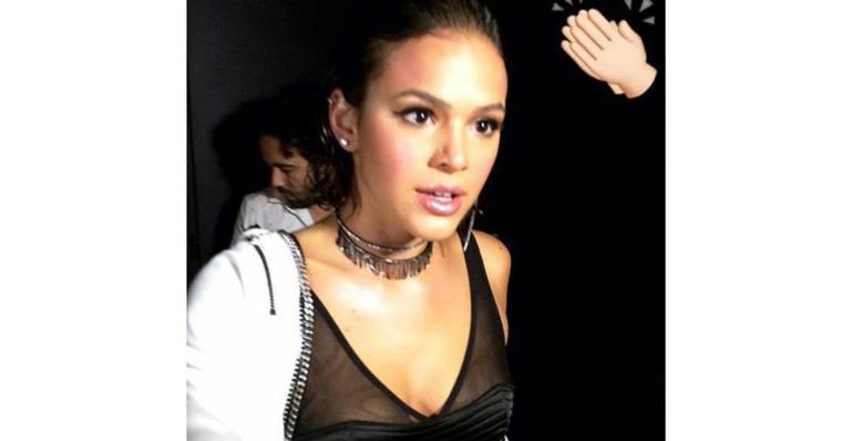 Bruna Marquezine deixa repórter falando sozinha ao ser questionada sobre Neymar Jr.