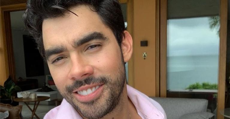 Famosa dupla sertaneja contrata funcionários de Gabriel Diniz