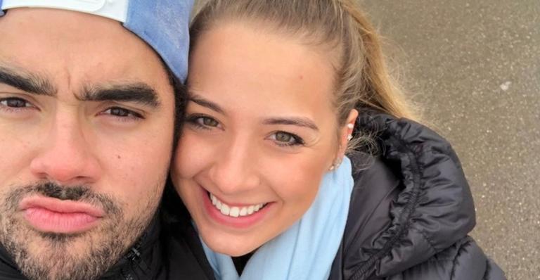 Namorada de Gabriel Diniz, Karoline Calheiros conta como teria sido seu Dia dos Namorados ao lado do cantor