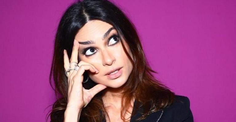 Thaila Ayala faz desabafo em rede e seguidora a detona: ”Dá pra ficar calada”