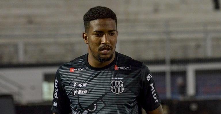 Morre jogador de futebol, Thalles, aos 24 anos em acidente grave
