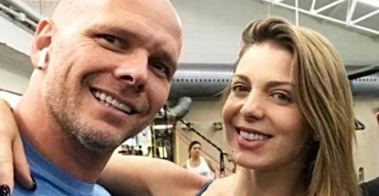 Internauta chama Sheila Mello de prostituta e enfurece Fernando Scherer: ”Cuidado com palavras agressivas”