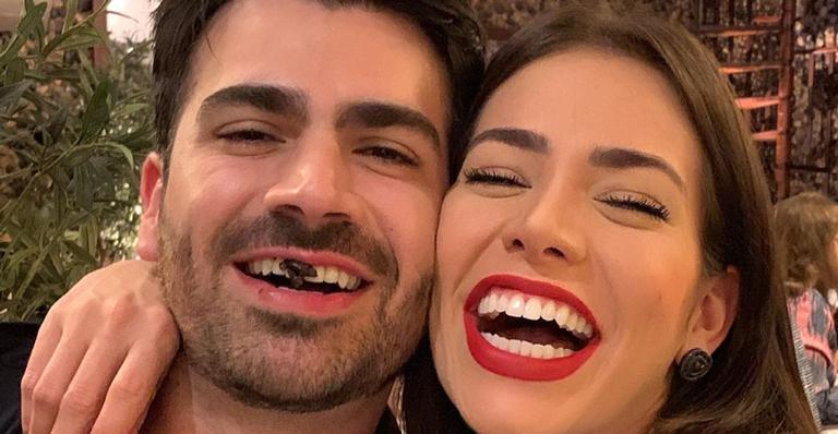 Rodrigão comete gafe e vira piada na web: ”Muda a conta pra comentar”