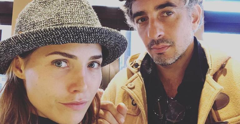 Letícia Colin está grávida de seu primeiro filho com Michel Melamed, diz jornal